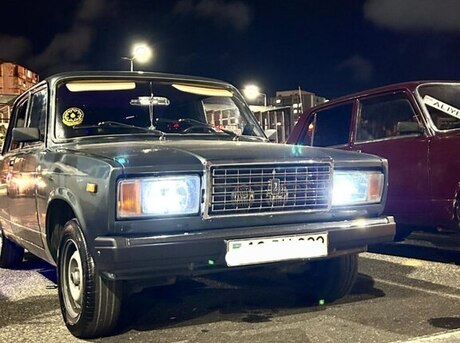 LADA (VAZ) 2107 2010