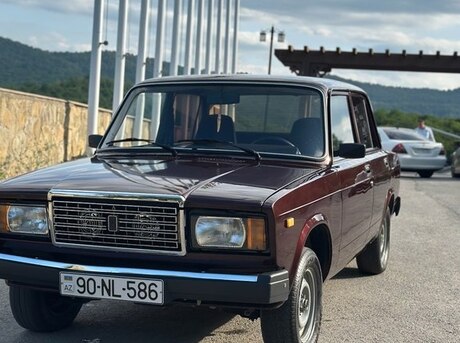 LADA (VAZ) 2107 2010