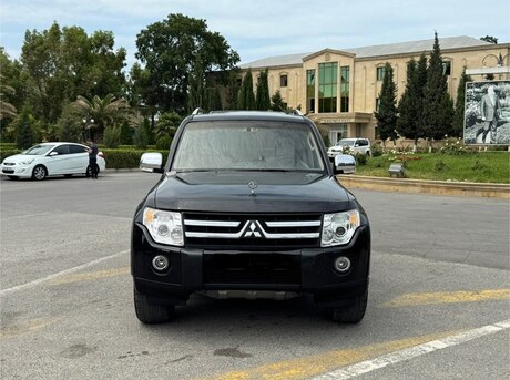 Mitsubishi Pajero 2007