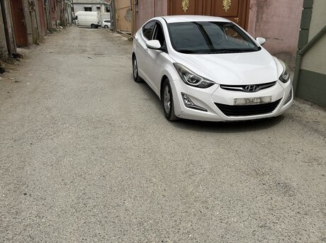 Hyundai Avante 2015