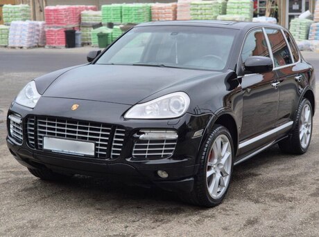 Porsche Cayenne GTS