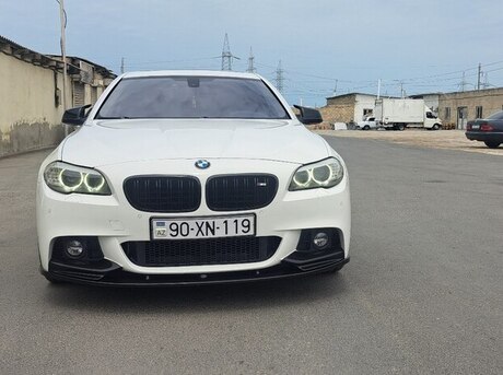 BMW 523 2010
