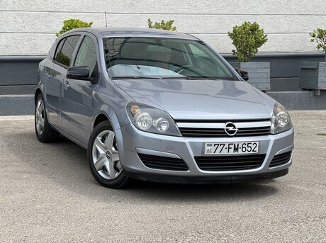 Opel Astra 2005