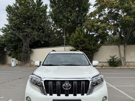 Toyota Land Cruiser Prado 2013