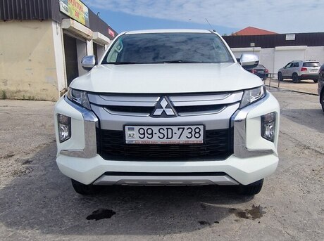 Mitsubishi L200 2022