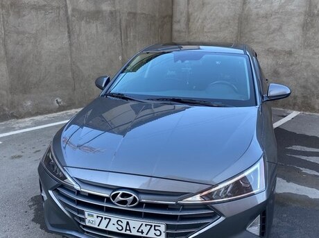 Hyundai Elantra 2020