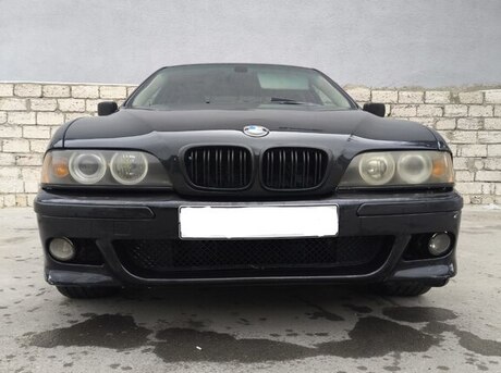BMW 525