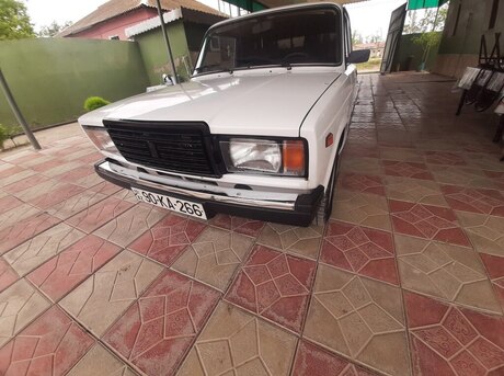 LADA (VAZ) 2107 2010