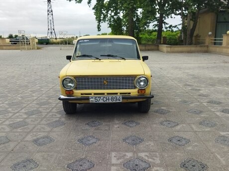 LADA (VAZ) 21011 1981
