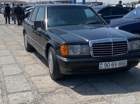 Mercedes 190 1990