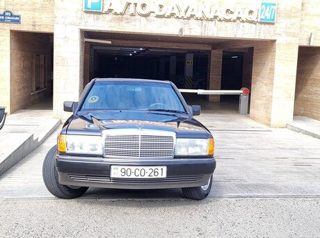 Mercedes 190 1992