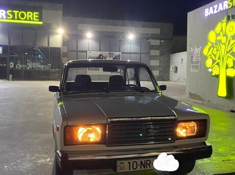 LADA (VAZ) 2107 2005