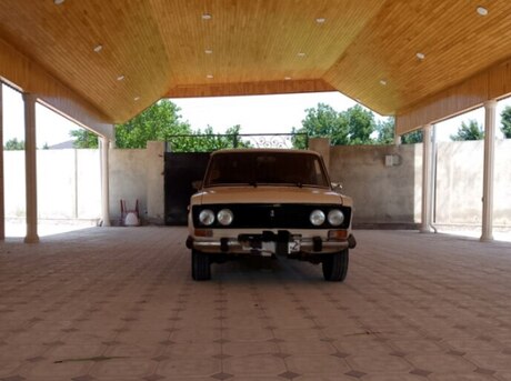 LADA (VAZ) 2106 1988