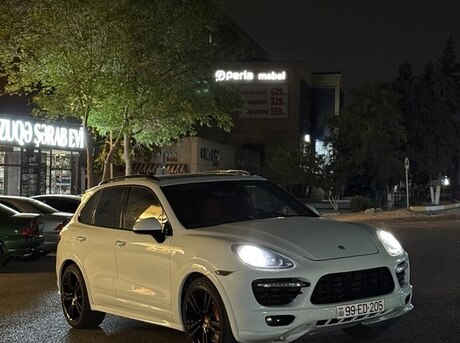 Porsche Cayenne Turbo S