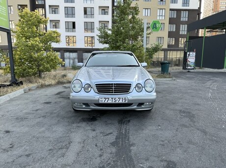 Mercedes E 240 2000