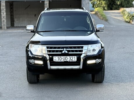 Mitsubishi Pajero 2017