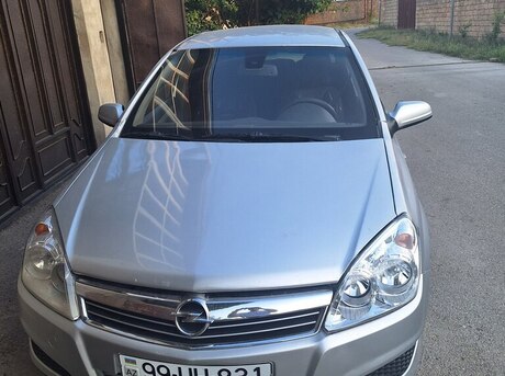 Opel Astra 2007