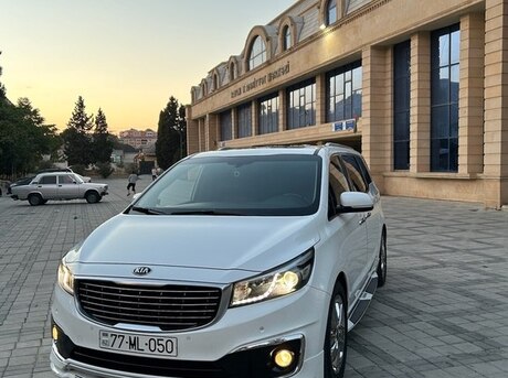 Kia Carnival 2015
