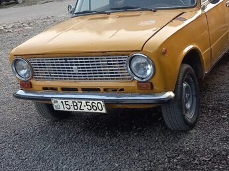 LADA (VAZ) 21011 1981