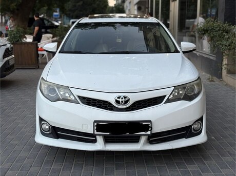 Toyota Camry 2012