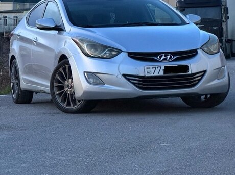 Hyundai Elantra 2013