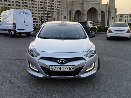 Hyundai i30 2014