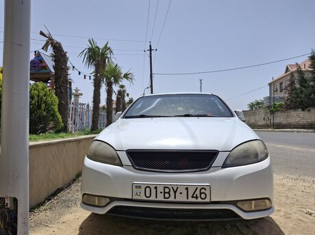 Daewoo Gentra