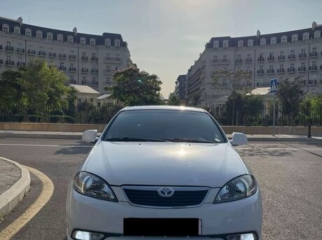 Daewoo Gentra 2014