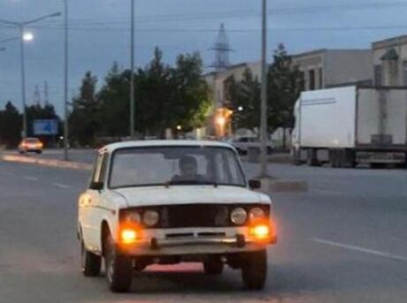 LADA (VAZ) 2106 1985