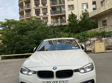 BMW 328 2015