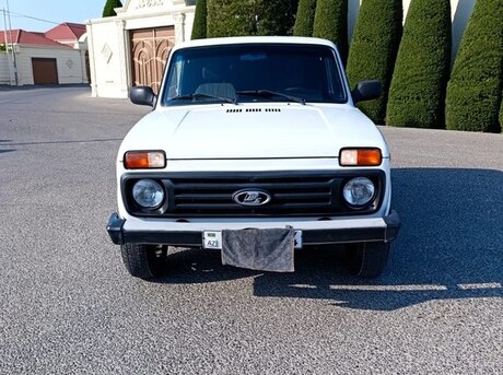 LADA (VAZ) Niva