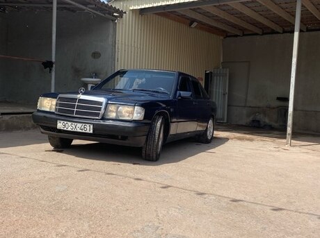 Mercedes 190 1992
