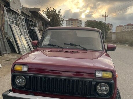 LADA (VAZ) Niva 2012