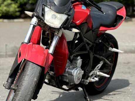 Megelli 250R