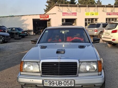 Mercedes E 220 d 1993