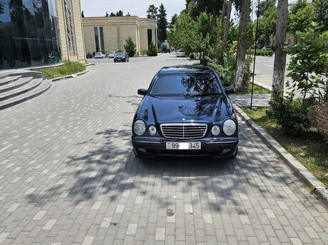 Mercedes E 220 d 2001