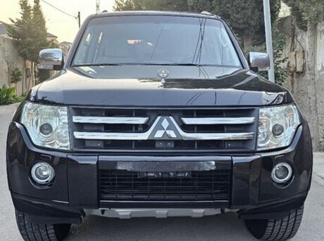 Mitsubishi Pajero 2008