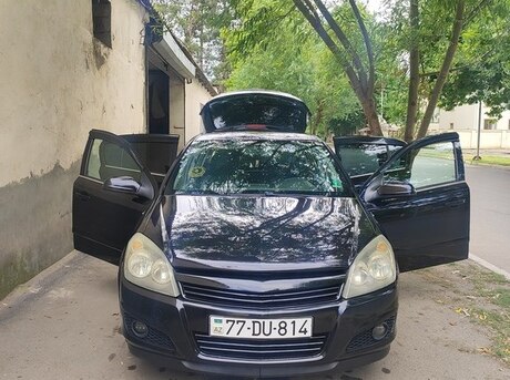 Opel Astra 2007