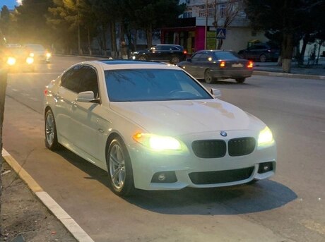 BMW 528
