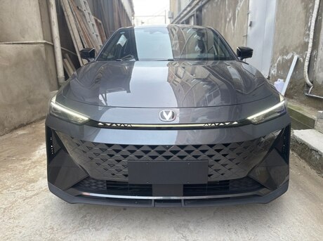 Changan Uni-V iDD