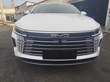 BYD Destroyer 05 2025