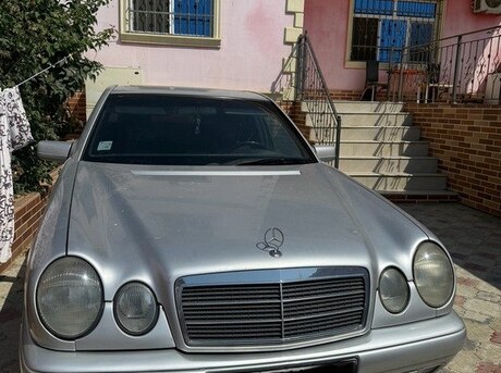 Mercedes E 290 1998