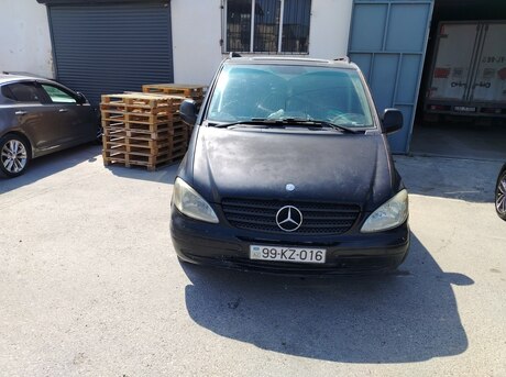 Mercedes Vito 2003