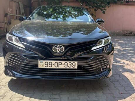 Toyota Camry 2020