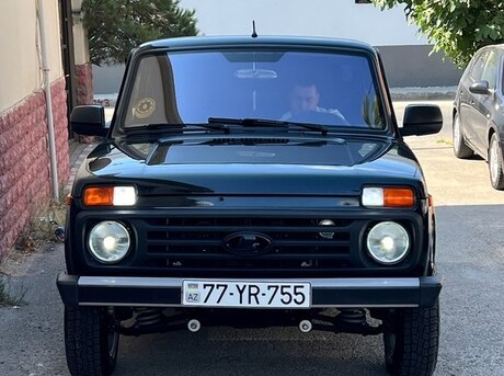 LADA (VAZ) Niva