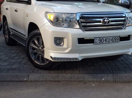 Toyota Land Cruiser 2011