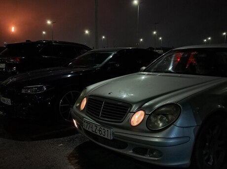 Mercedes E 220 d 2002