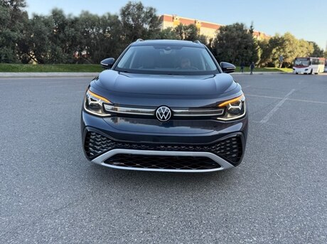 Volkswagen ID.6 Crozz