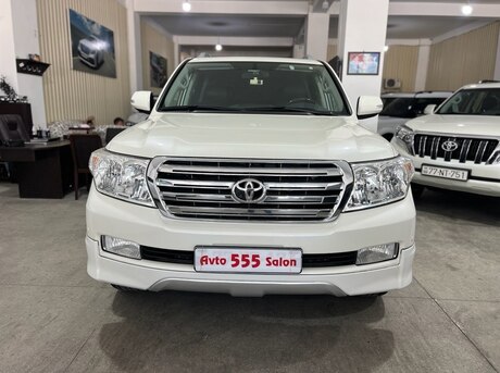 Toyota Land Cruiser 2011