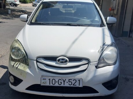 Hyundai Accent 2010